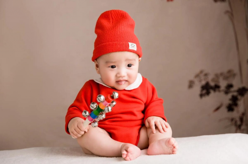 襄阳3个月宝宝翻身 襄阳3个月宝宝翻身